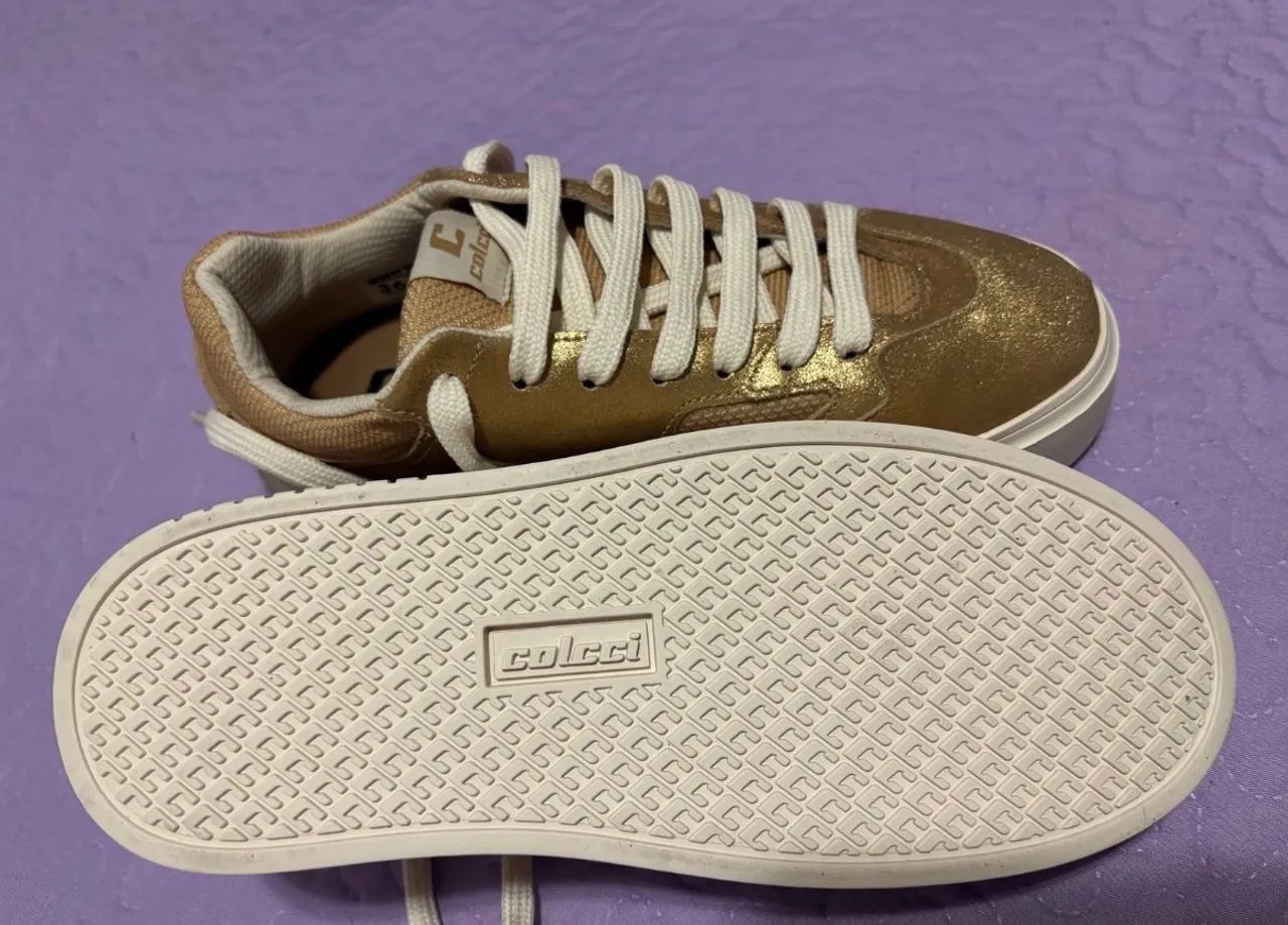 Tênis colcci 006 Cool dourado  - Foto 4