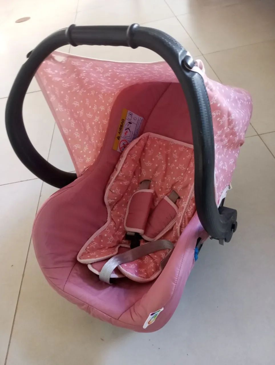 Bebê conforto conservado 