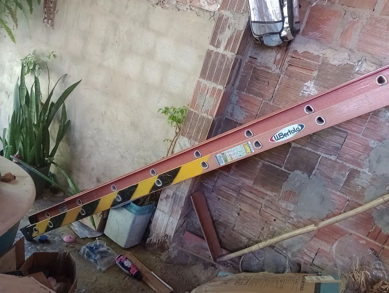 Vendo escada Extensível Bertolo 7,20x2 - Foto 4