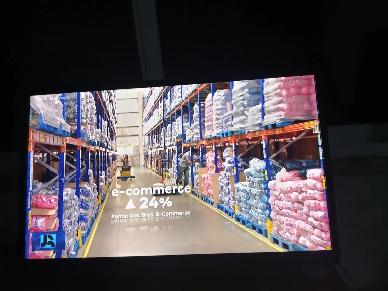 Tv e monitor LG 28 polegadas com conversor integrado  - Foto 3