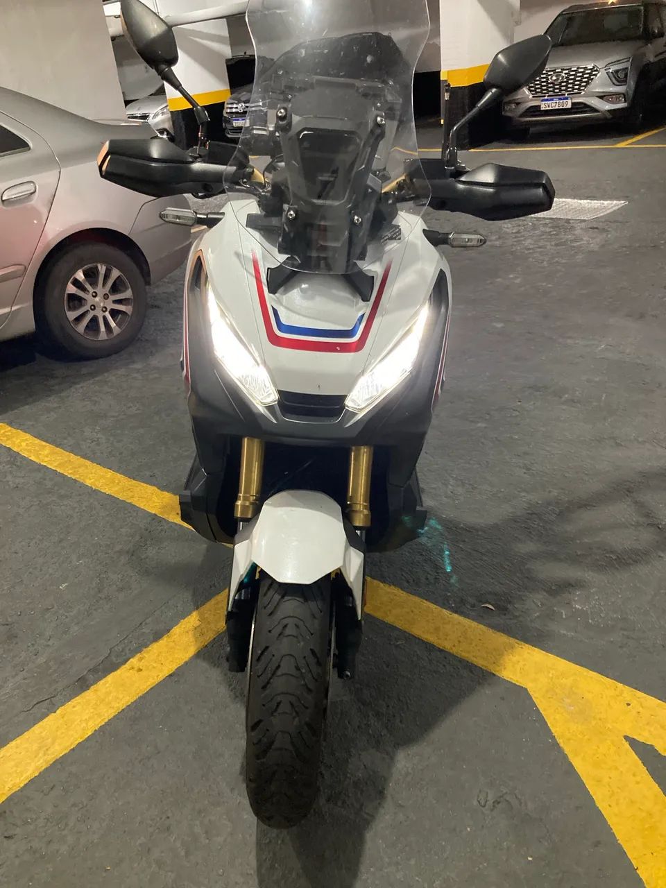 Honda X-ADV 750 - Foto 4