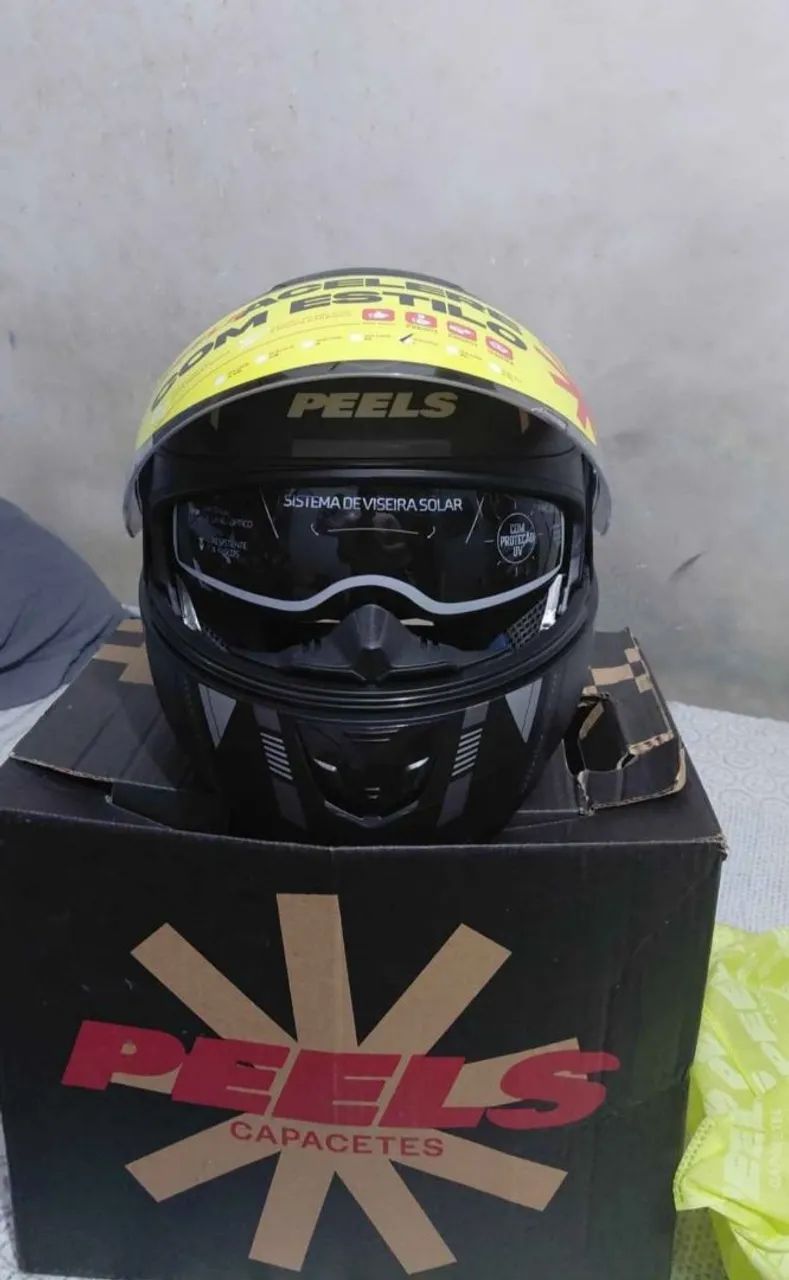 Capacete peels dynamic tamanho 60