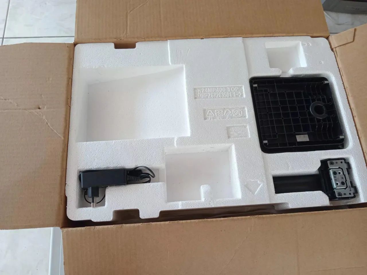 Monitor LG 24 - Seminovo - Foto 4