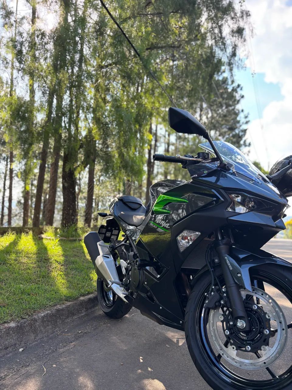 Kawasaki Ninja 500 2025 - Foto 3