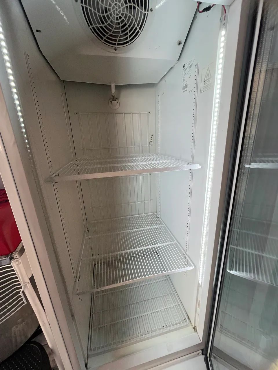 Frezer congelamento 565 litros fricon -20 negativo - Geladeiras e
