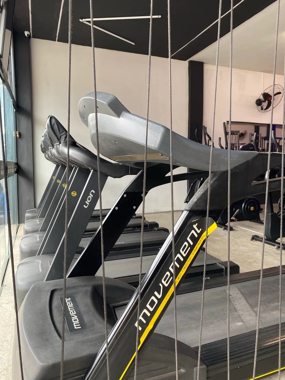 Esteira MOVEMENT RT150 - Foto 2