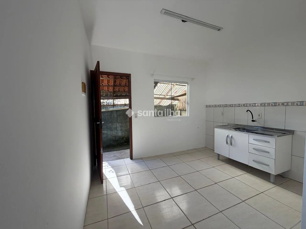 Terreno com 2 casas à venda, 110m² - Rio Tavares - Florianópolis - Foto 3