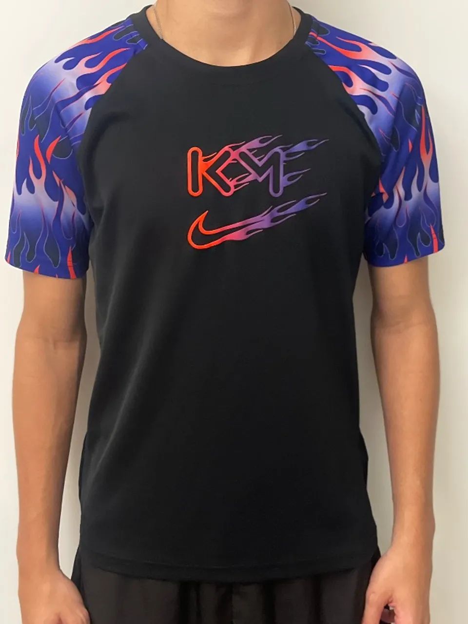 Camiseta Nike Mbappé Flame Edition - Tamanho P - Foto 2