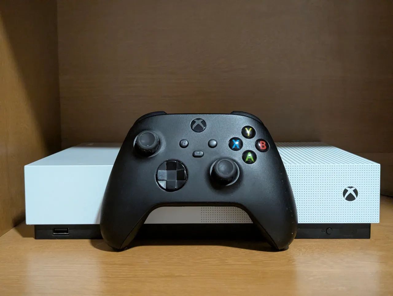 Xbox One S 1TB - Foto 3