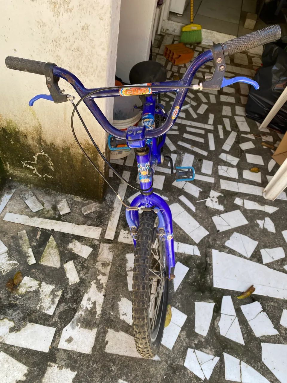 Bicicleta infantil sem marcas de uso - Foto 3