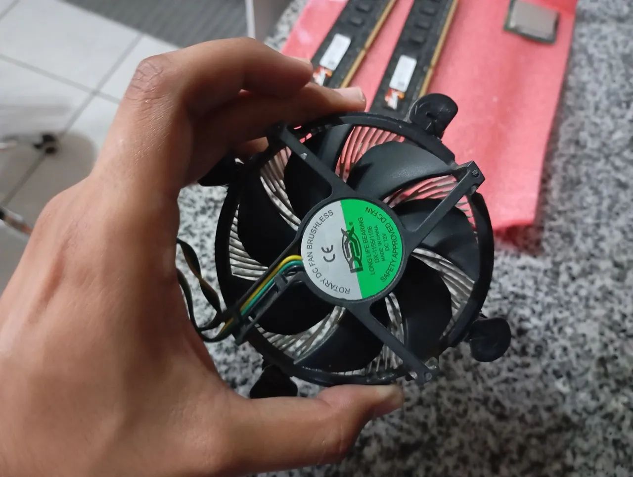 ? Intel Core i5-3570 + Cooler Original Intel ? Ótima opção para PC barato! - Foto 3