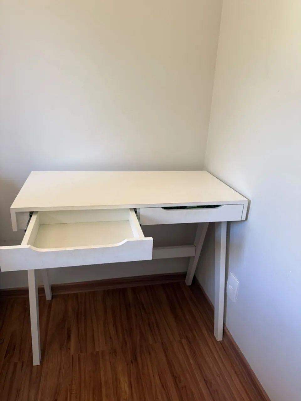 Escrivaninha  - Foto 2
