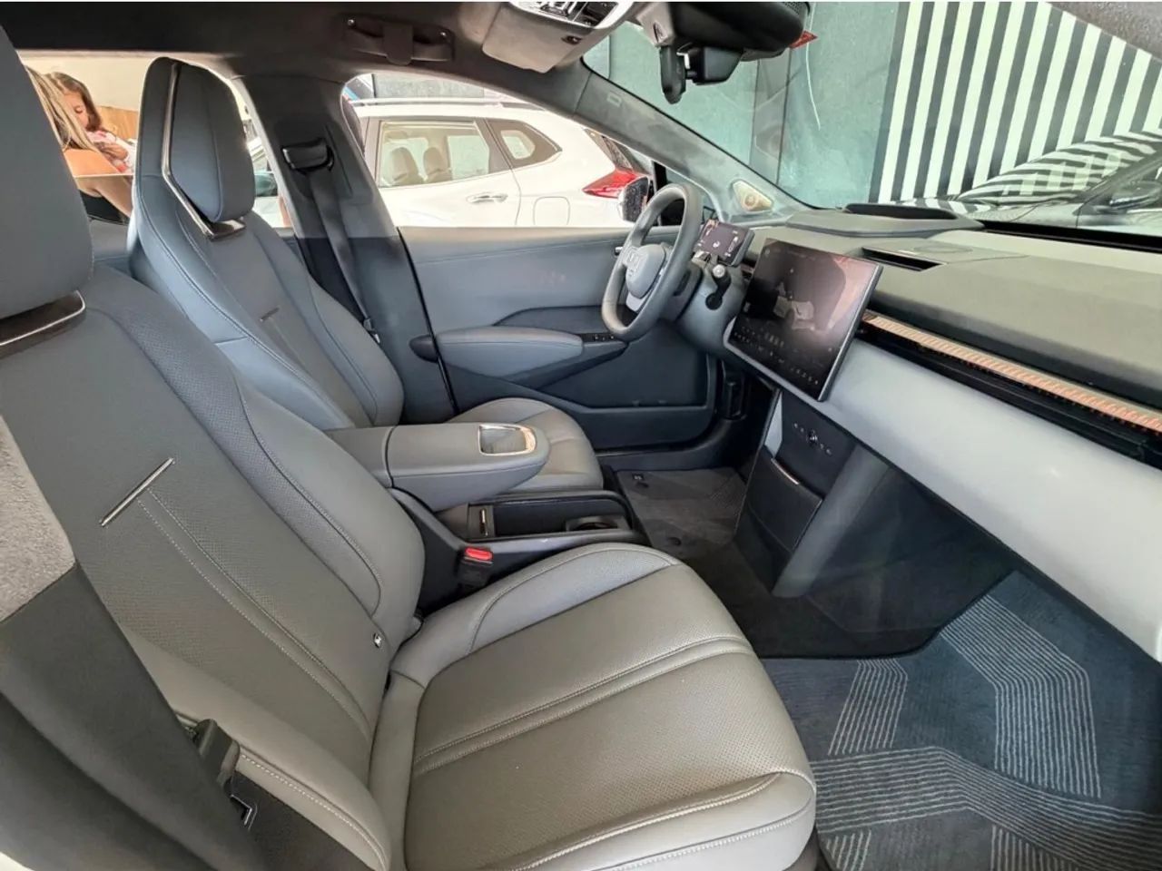 Zeekr X PREMIUM Premium (elétrico), foto 14 de 20