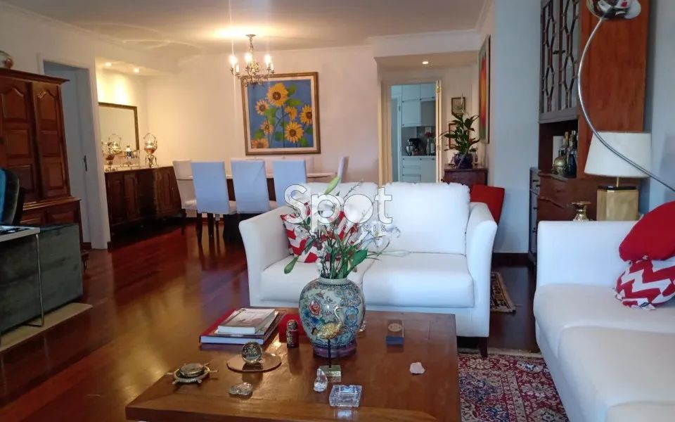 APARTAMENTO CONFORTÁVEL E PRONTO PARA MORAR NO REAL PARQUE.