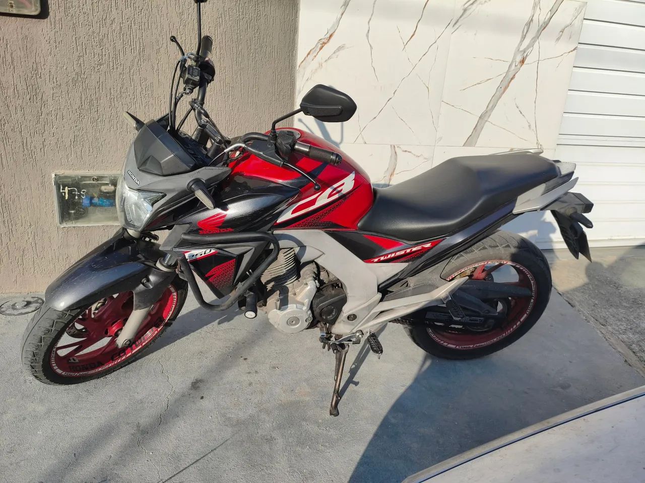 Moto CB250 - Foto 2