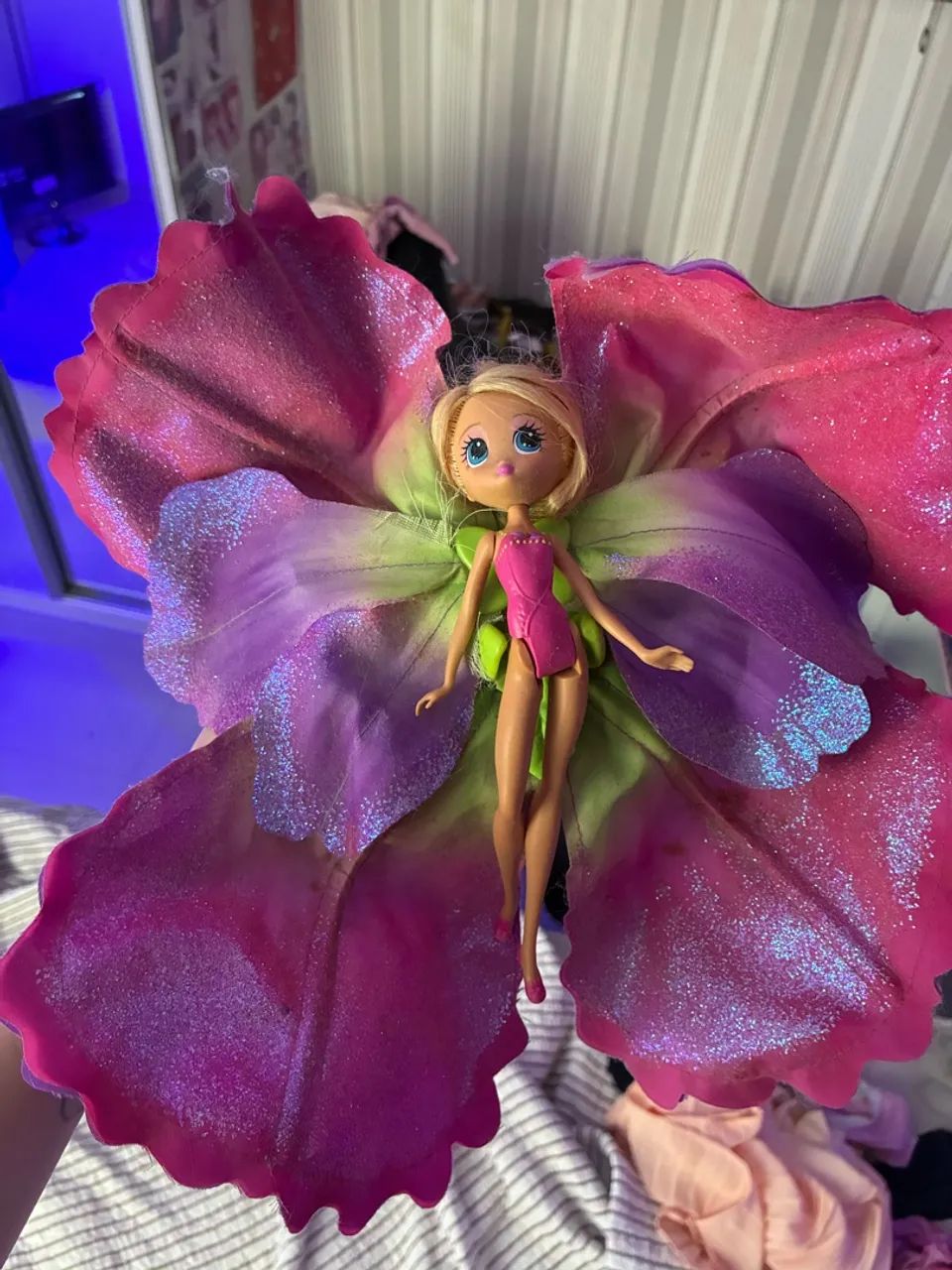 Boneca barbie polegarzinha  - Foto 3