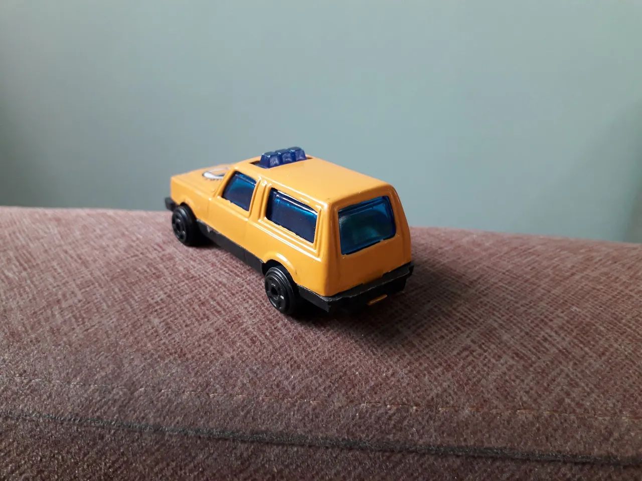 Carrinhos para brinquedos e coleções  - Foto 3