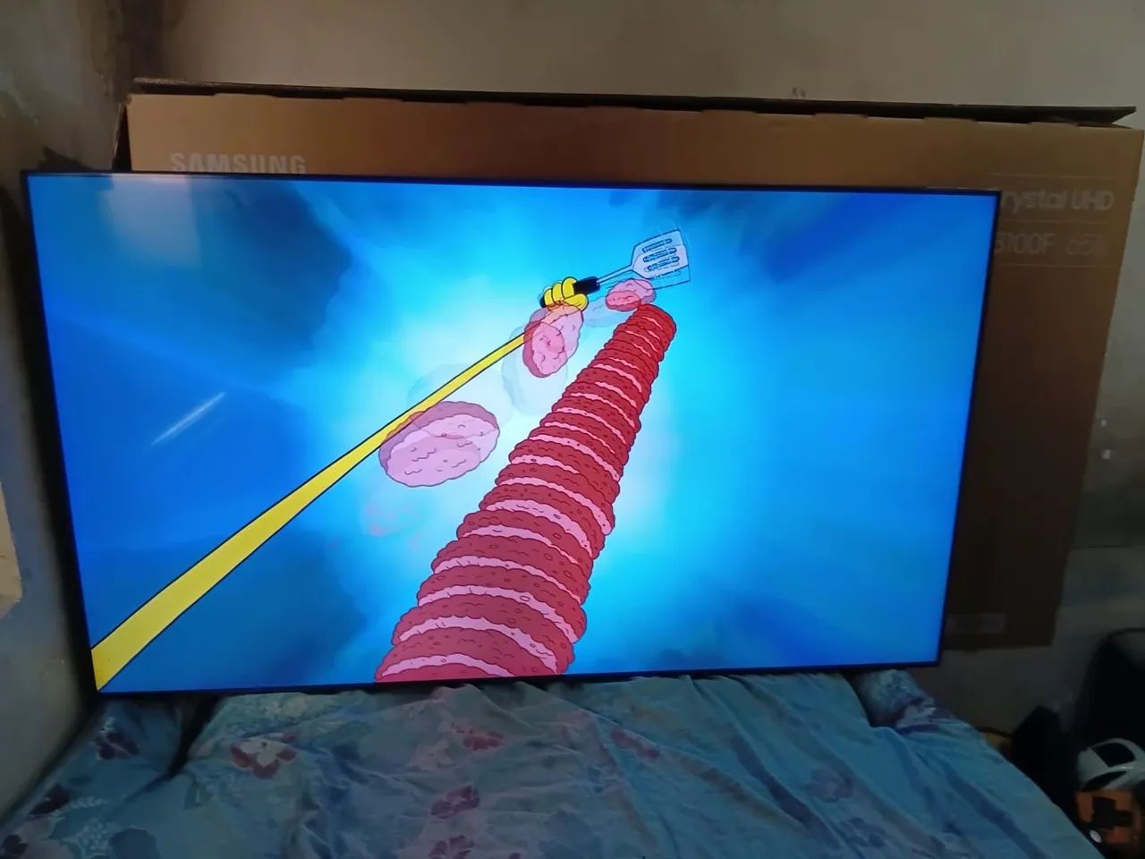 Vendo smart tv Samsung de 65 com Android Alexa comando de voz e bluetooth imagem 4k  - Foto 4