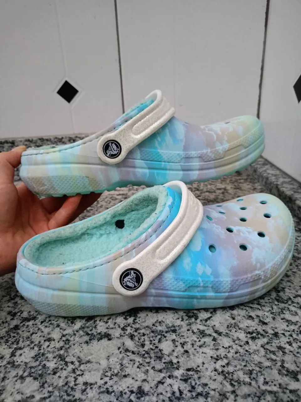 Crocs infantil forrado  - Foto 3