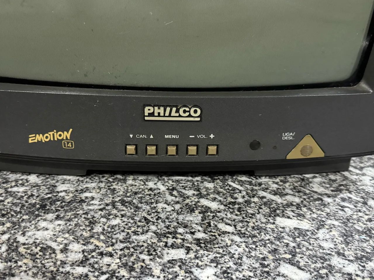 TV TUBO - 14 polegadas PHILCO - Foto 3