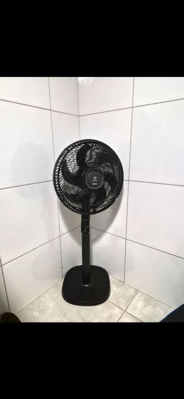 Ventilador Electrolux de coluna 3 em 1 - Foto 2