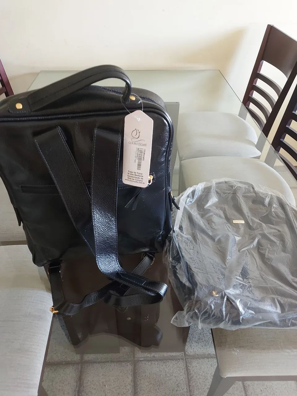 Bolsa para Notebook em Couro Preta - Nova - Elegante e Profissional - Foto 4