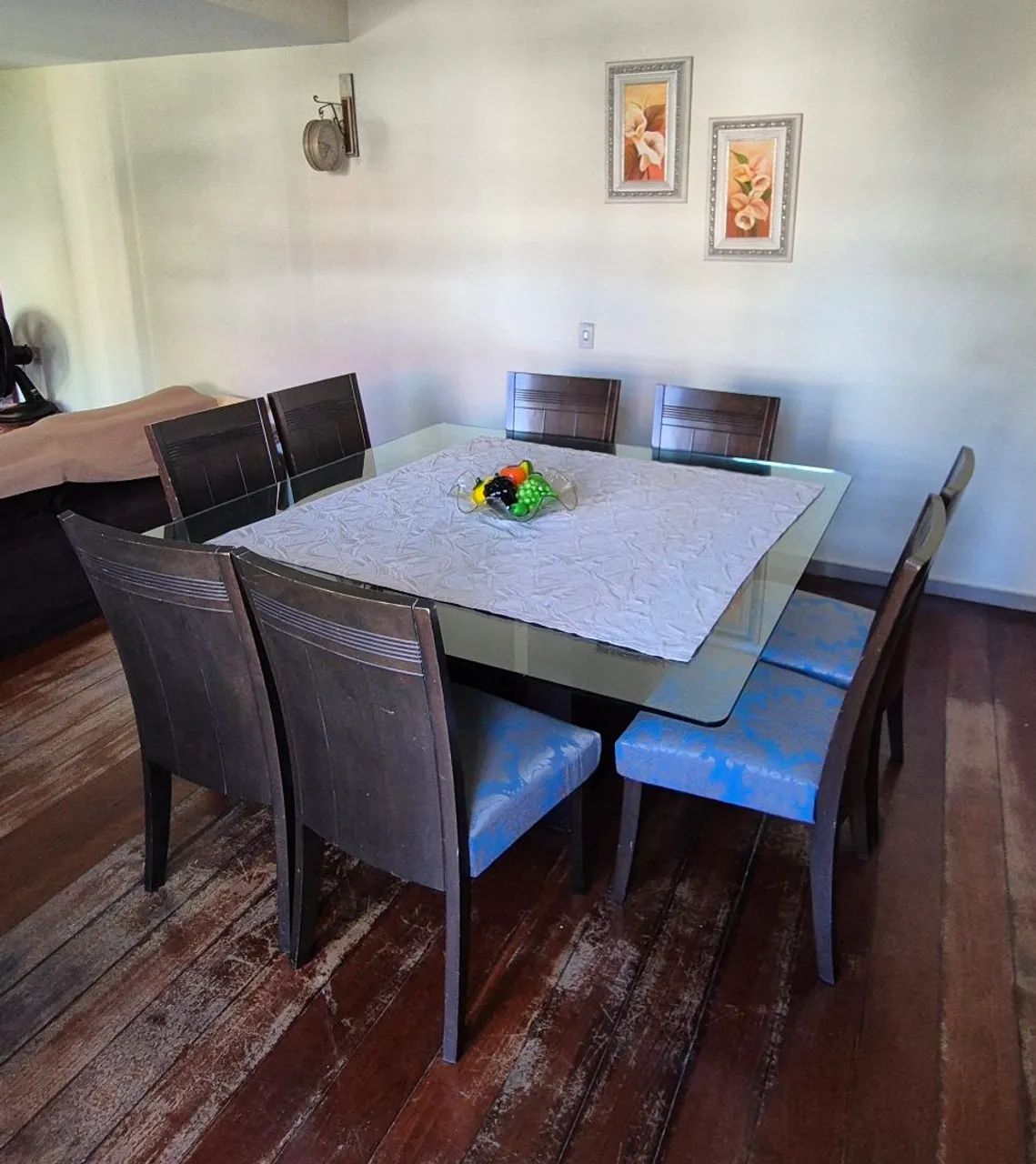 Mesa de Jantar Quadrada 8 cadeiras