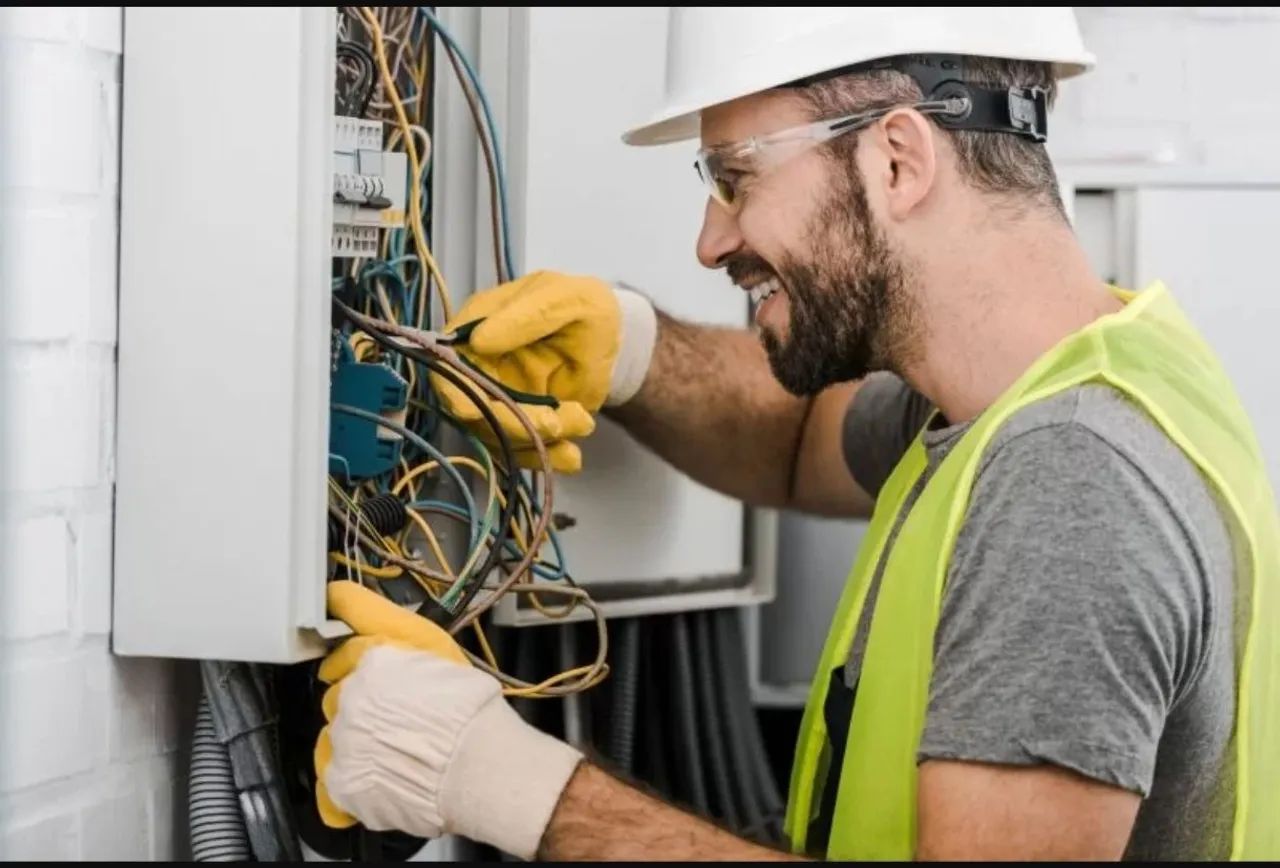 Eletricista autônomo 