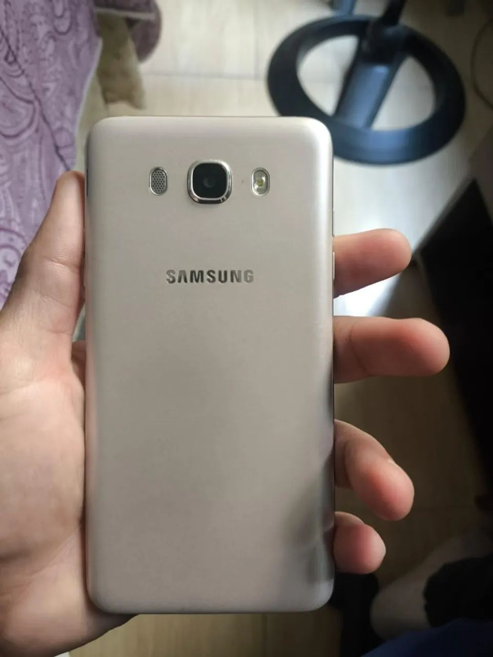 Samsung J7  - Foto 2