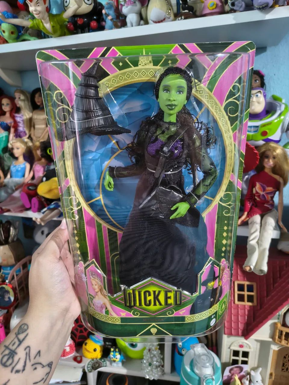 Boneca Elphaba Wicked original NOVA - Foto 2