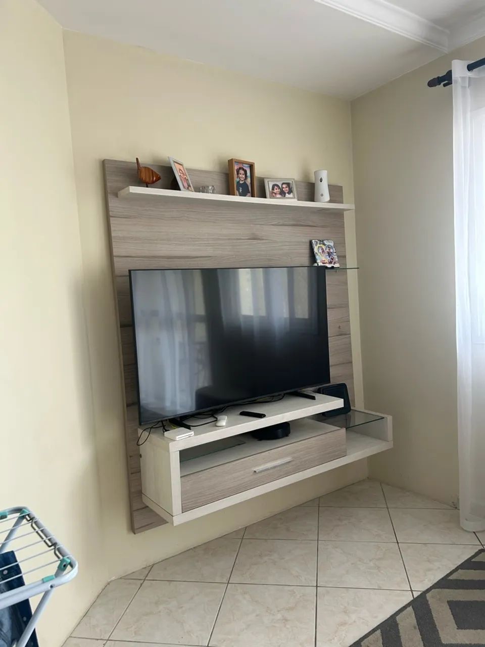 Rack Suspenso para Sala ou Quarto 