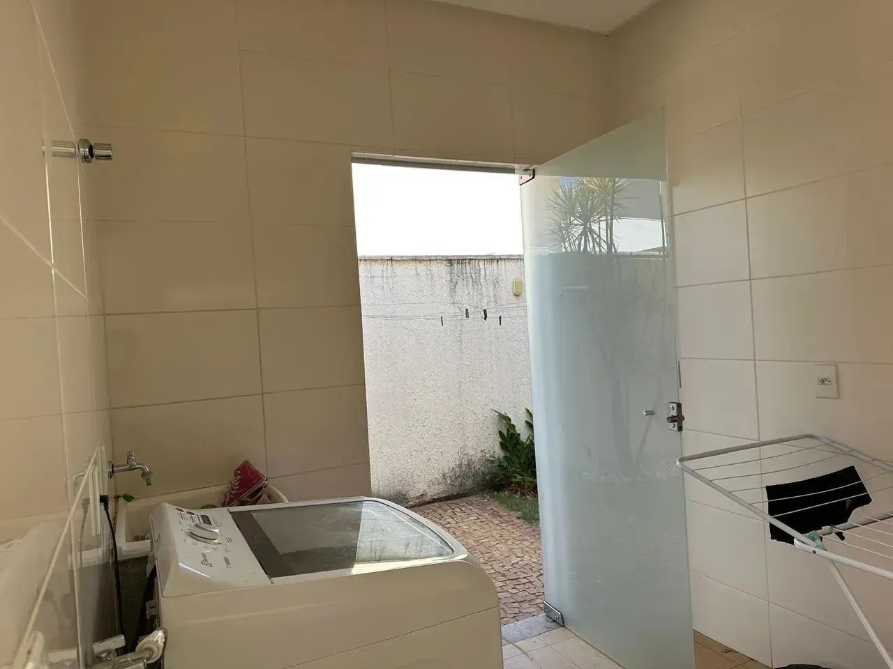Excelente casa terrea no Jardins Lisboa mobiliada - Foto 4