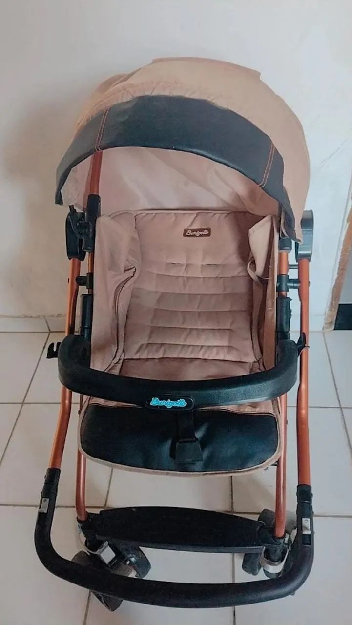 Carrinho de bebê,pouco usado