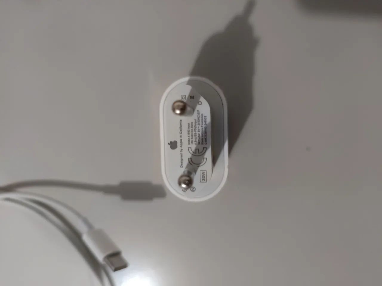 carregador USB-C 20W Apple - Foto 3