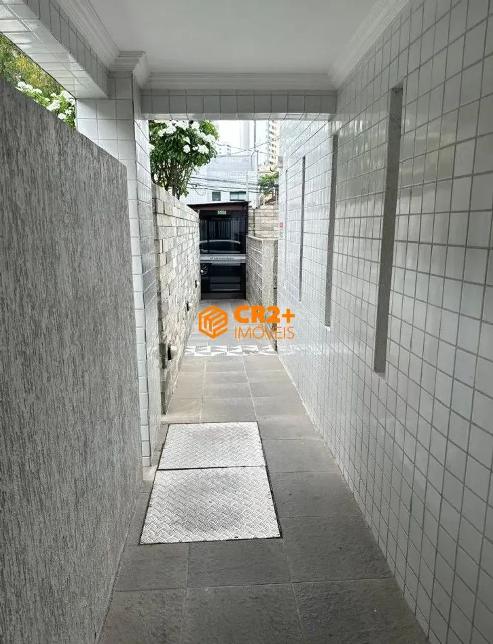 Vendo apartamento no Aflitos 63m² com 2 quartos e uma suíte - Foto 2