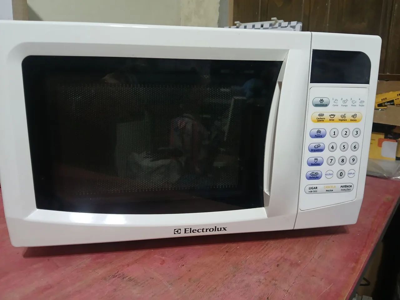 Microondas Electrolux MS18S