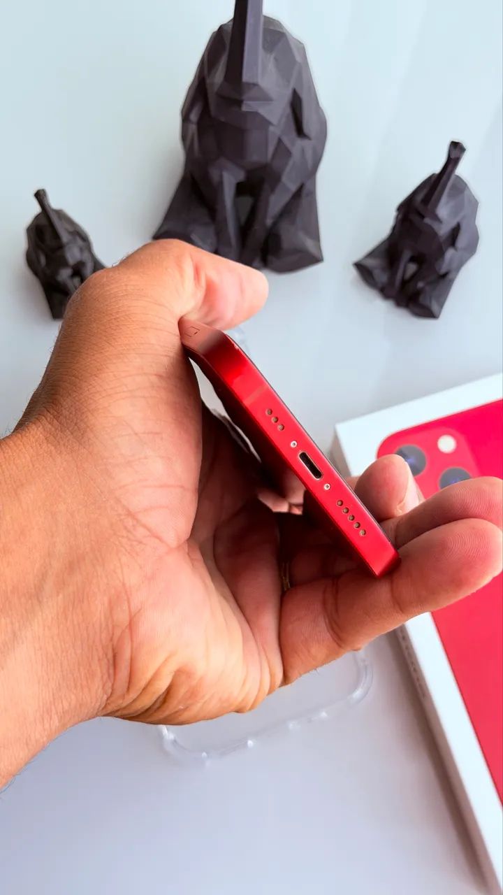 iPhone 13 red 256gb com caixa todo original  - Foto 4