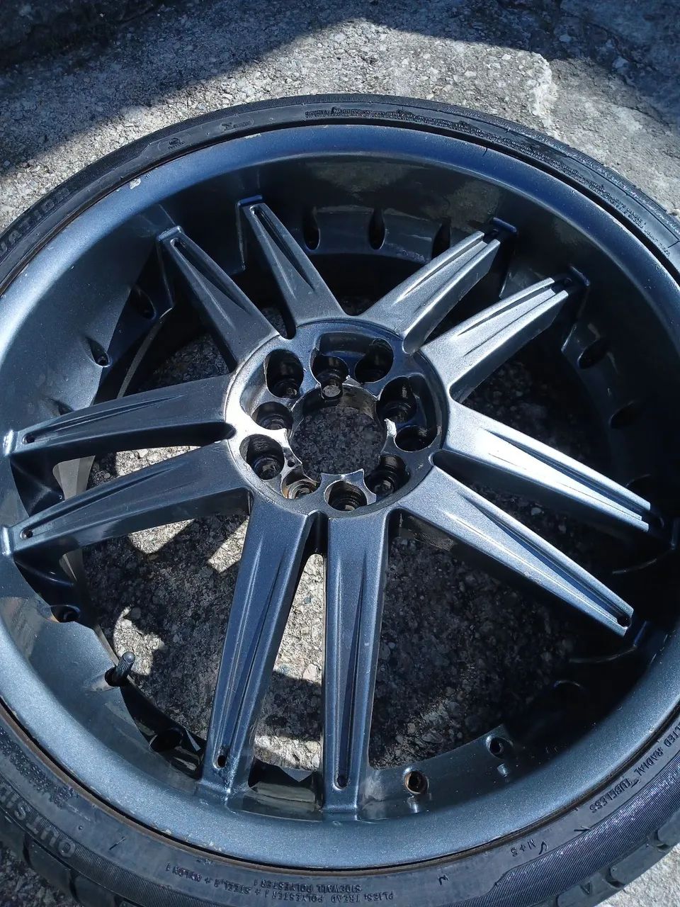 Rodas Aro20 com pneus - Foto 4