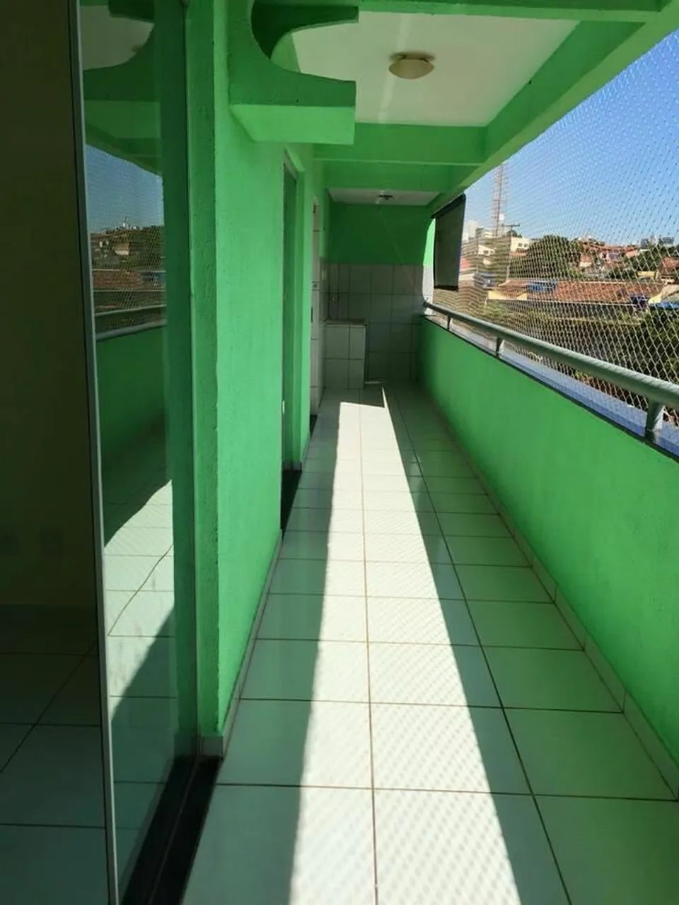 Apartamento de 02 quartos 