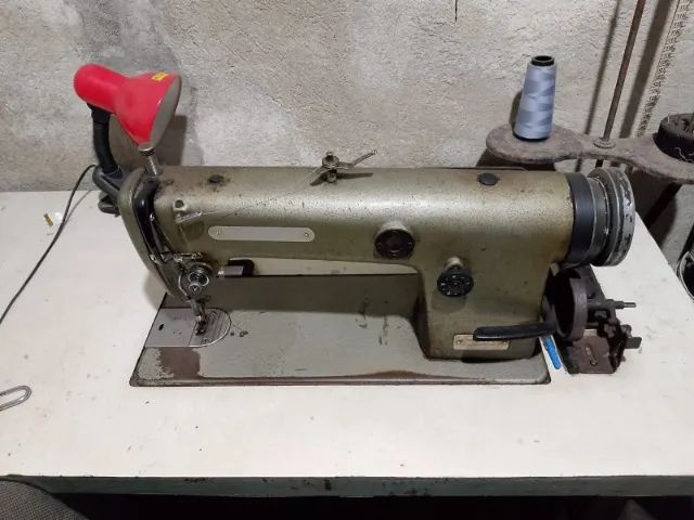 Máquina de costura  - Foto 3