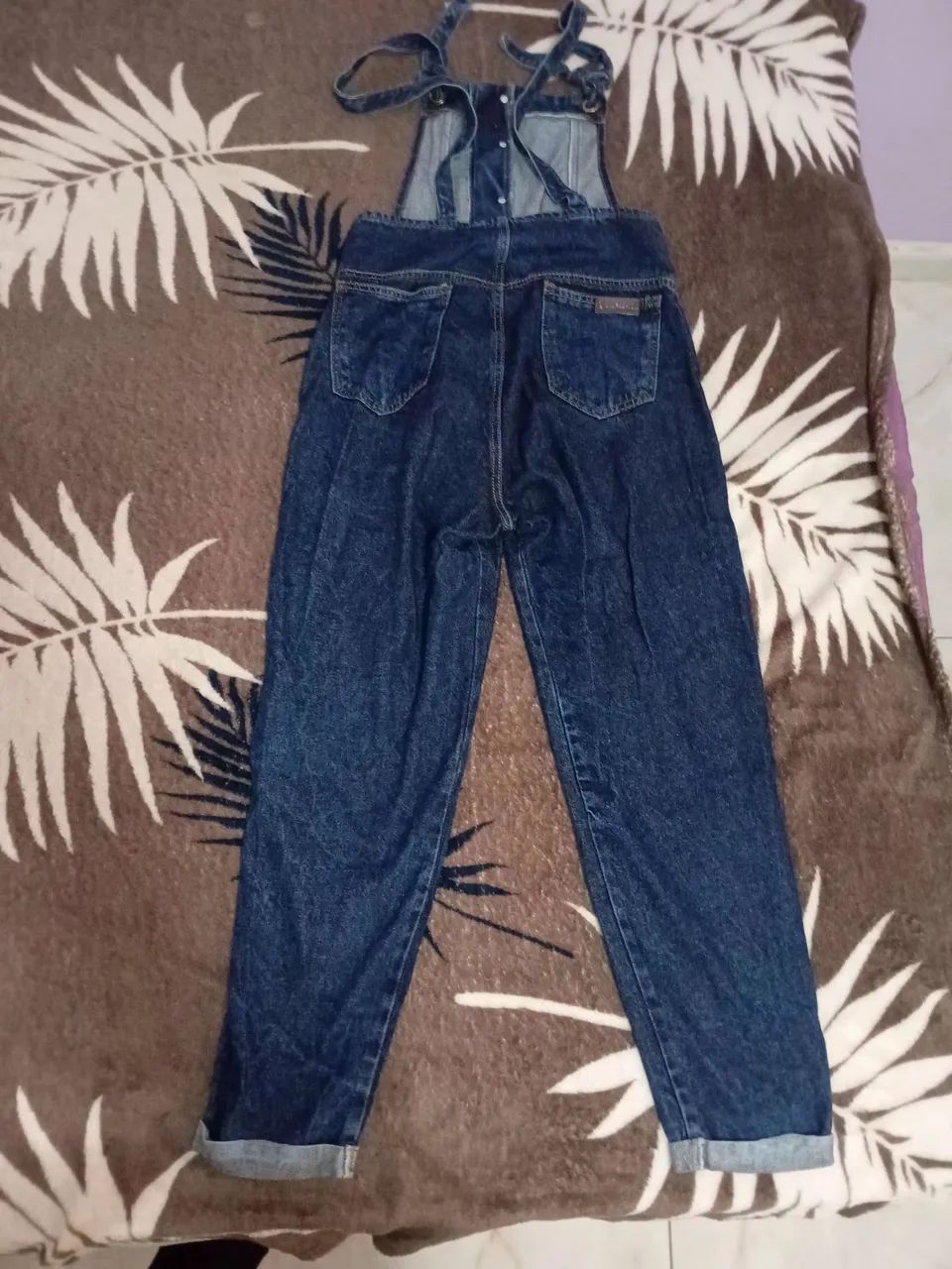Jardineira jeans  - Foto 2