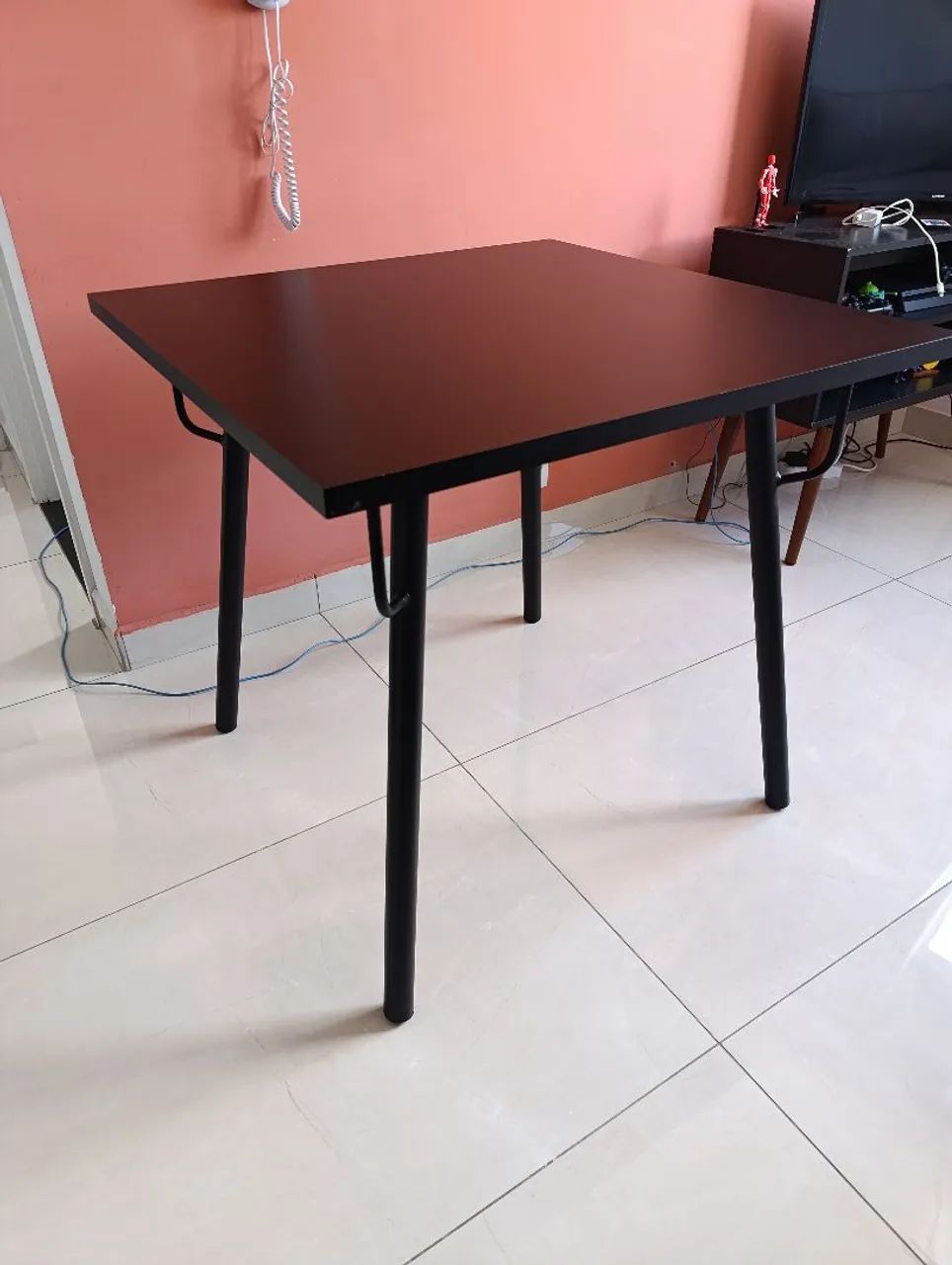 Conjunto de Mesa com Cadeiras - Foto 2