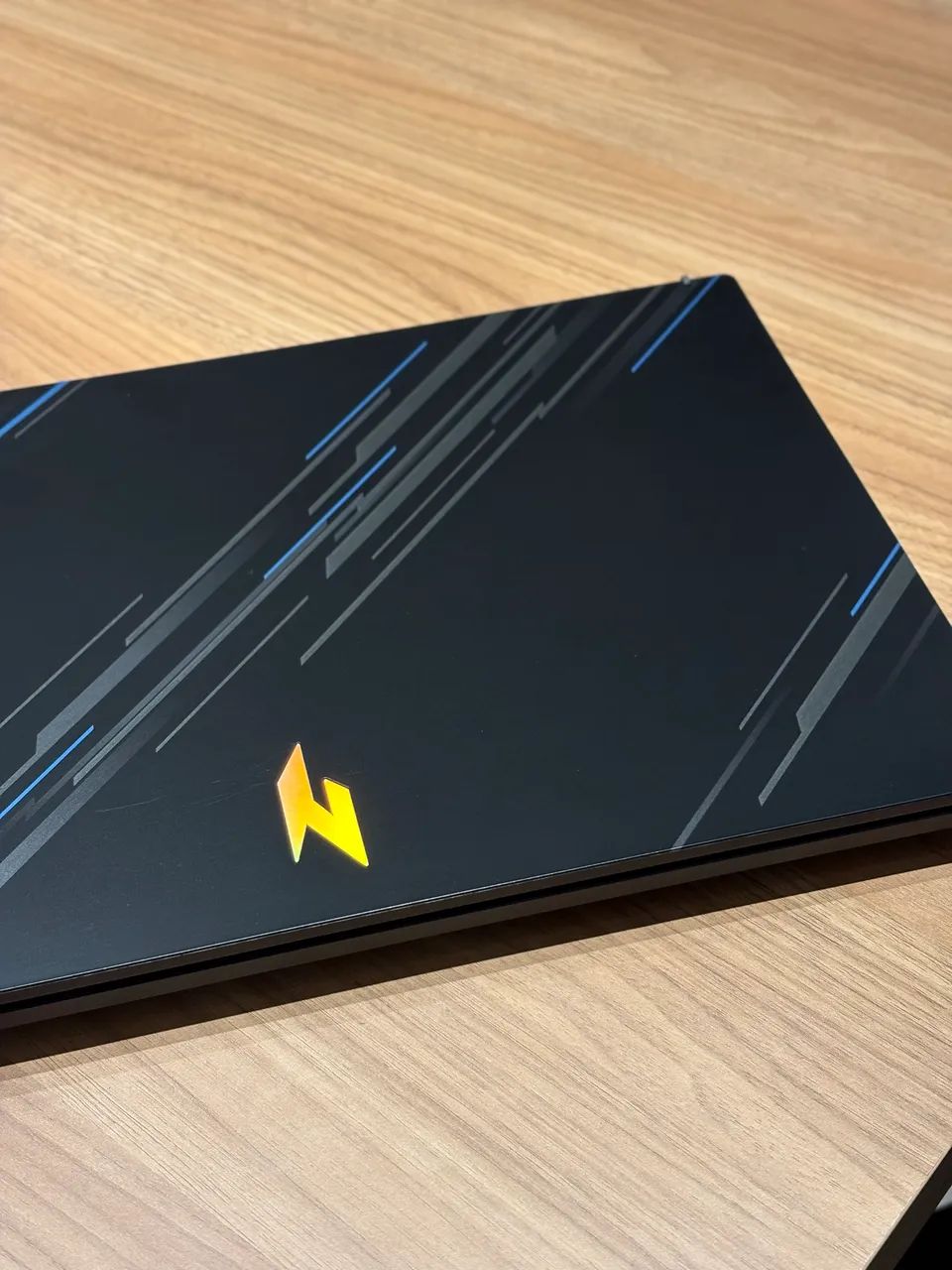NOTEBOOK ACER NITRO V15 / 8gb/ 3040 