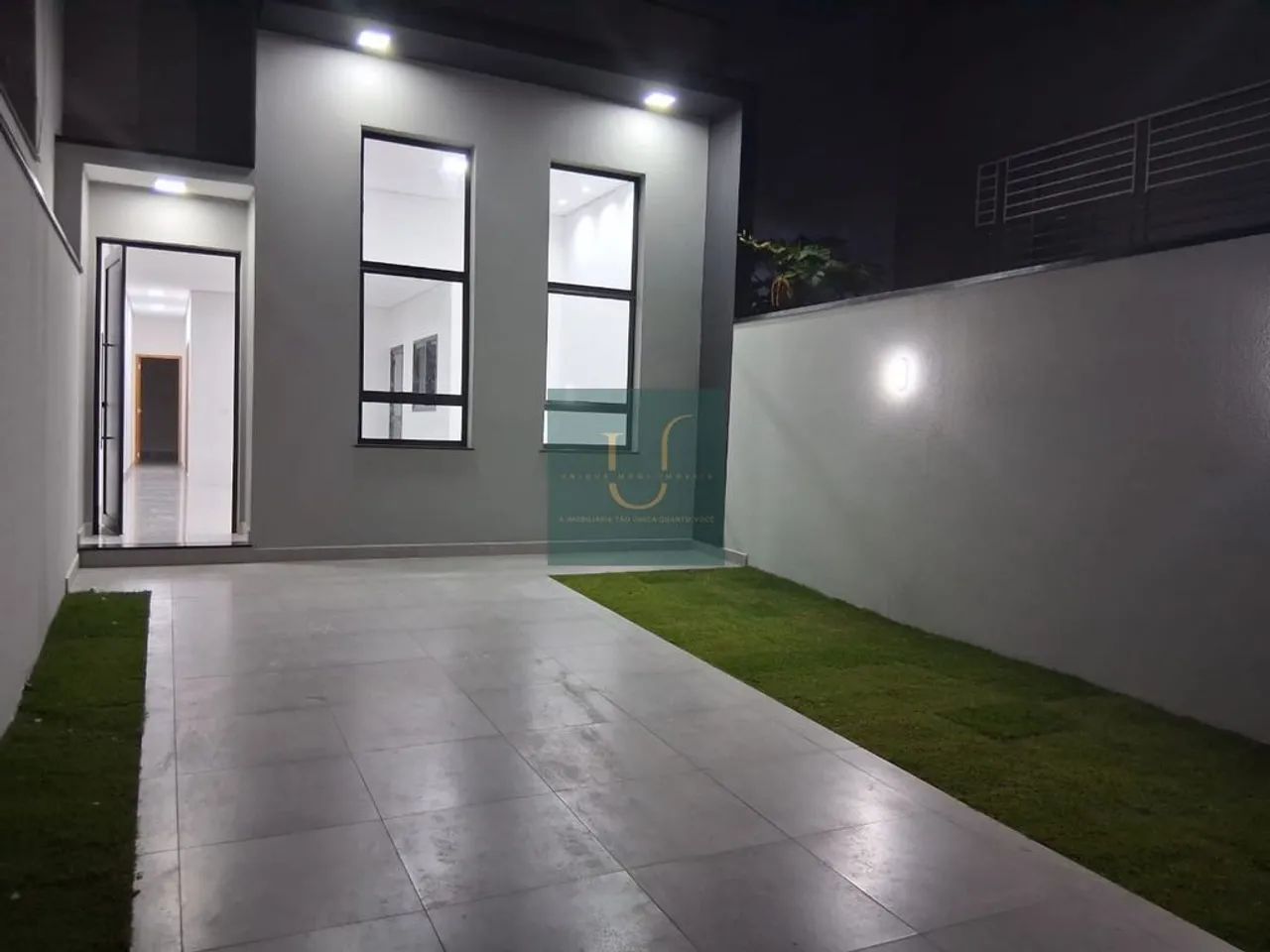 Casa na Vila São Paulo, com 2 dormitórios e 81m² e 165m² de área de terreno. - Foto 2