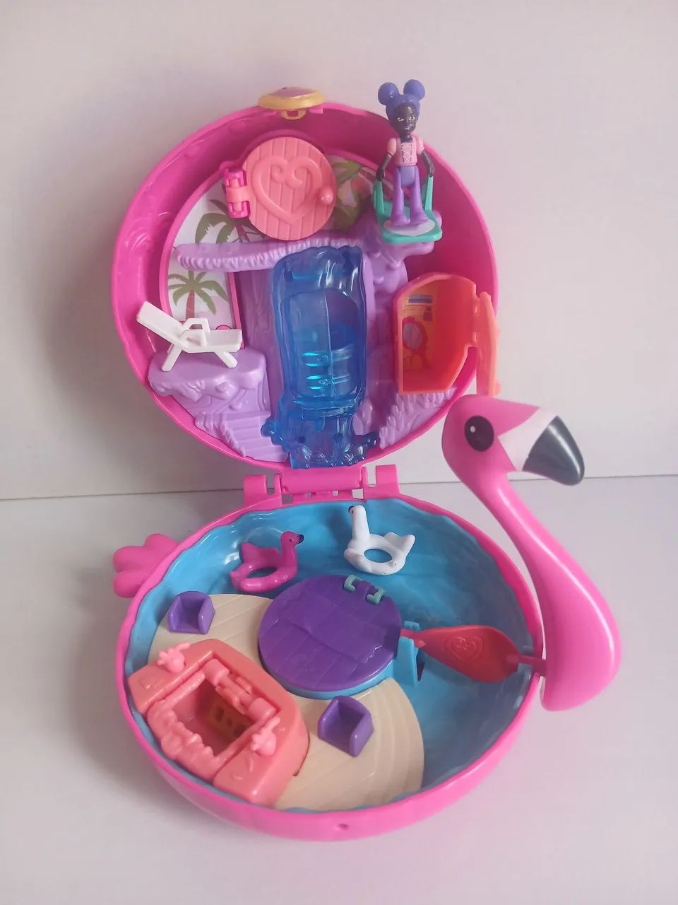 Boneca com playset Polly pocket mini world flamingo