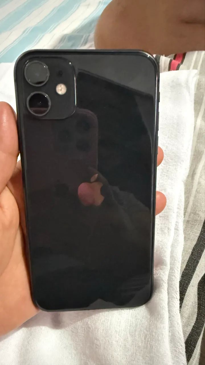 iPhone 11/ 128 gb  - Foto 2