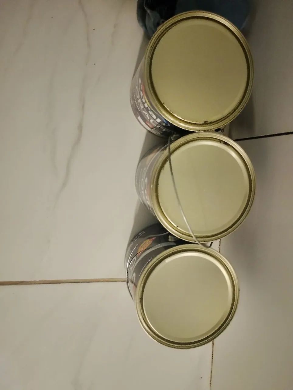 5 und. Tinta coralit antiferrugem branco neve/ Galão 3,6 L.  - Foto 3