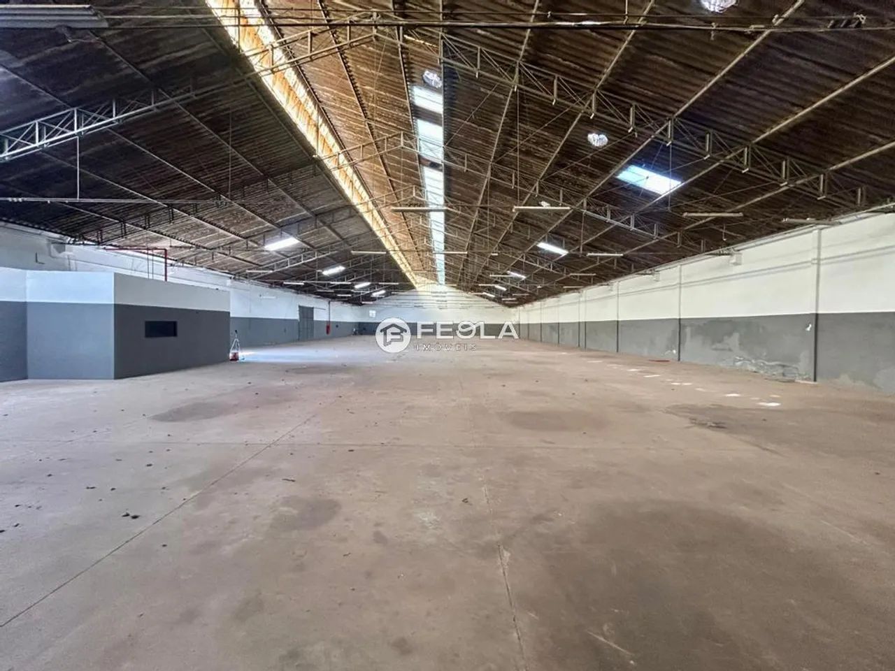 Salão à venda e para alugar em Americana, Cidade Jardim II, com 1500 m²