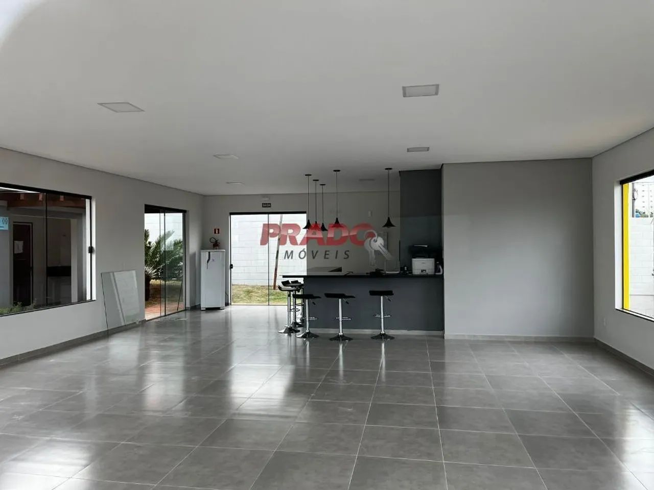 Apartamento para alugar em Maringá, Conjunto Residencial Cidade Alta, com 2 quartos, com 4 - Foto 4