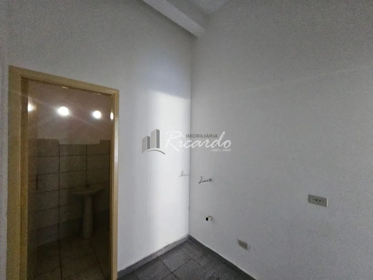 Sala para locação, Centro, Arapongas, PR - Foto 3